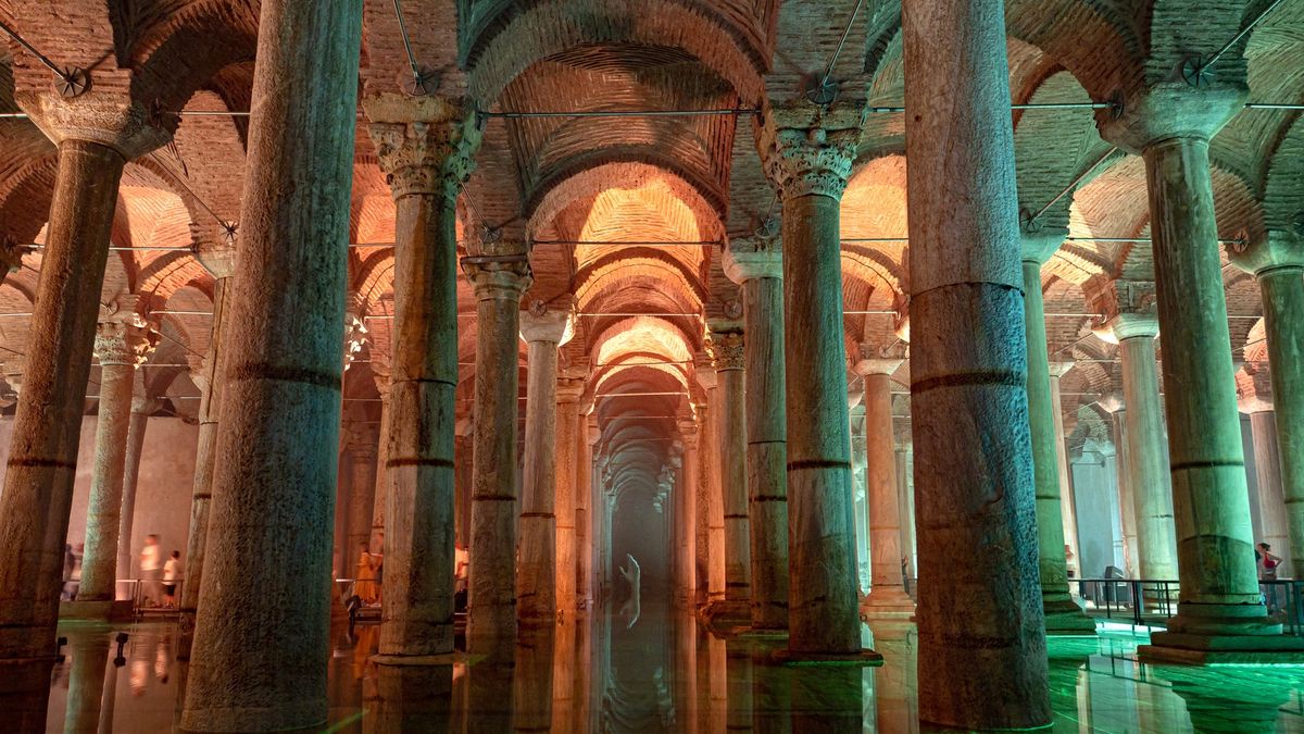 Fotky: Mystické vodní podsvětí Istanbulu z byzantských dob